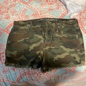 Size 2 American Eagle Camouflage Shorts